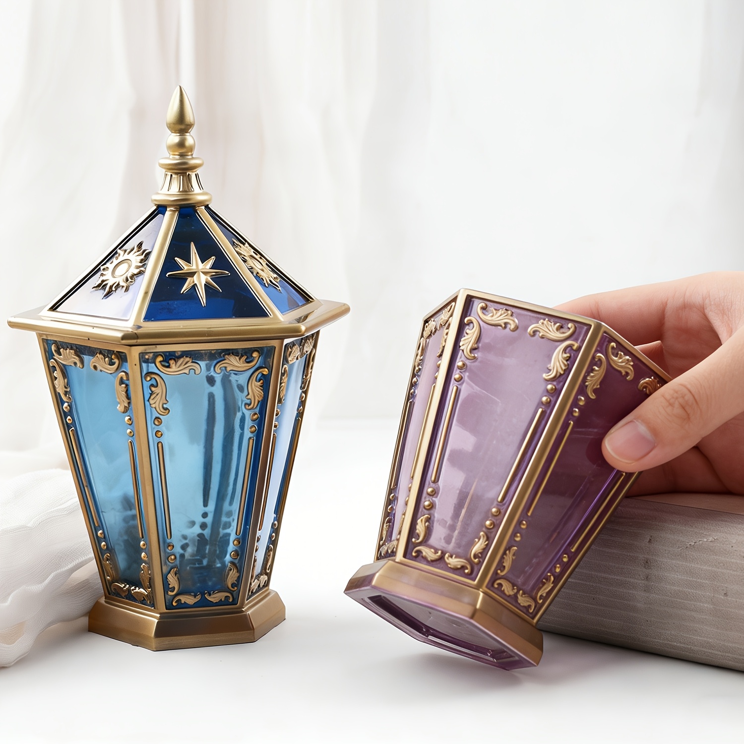 Star and Moon Hexagonal Bottle - Resin Art Case 评论和价格